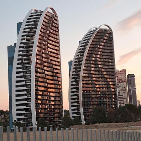 Romero Apartments-Sunset Waves-בנידורם מראה חיצוני תמונה