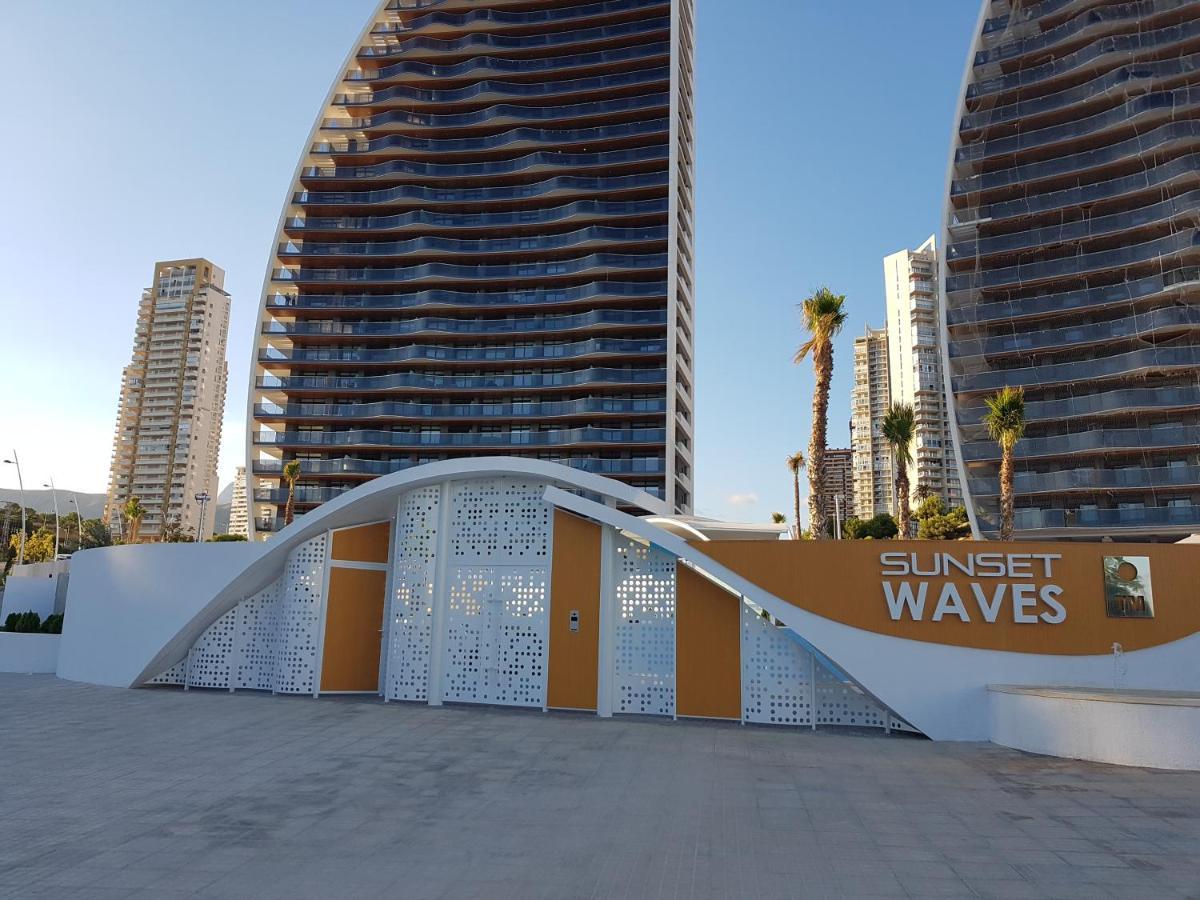Romero Apartments-Sunset Waves-בנידורם מראה חיצוני תמונה
